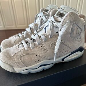 Nike Air Jordan 6 GS Georgetown. Lightly used, just outgrew. Includes box